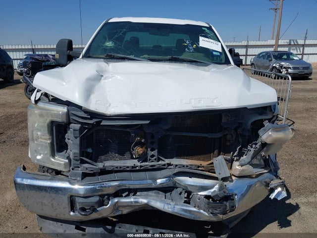 46089930 :رقم المزاد ، 1FT7W2BT8HEF21773 vin ، 2017 Ford F-250 Xl مزاد بيع