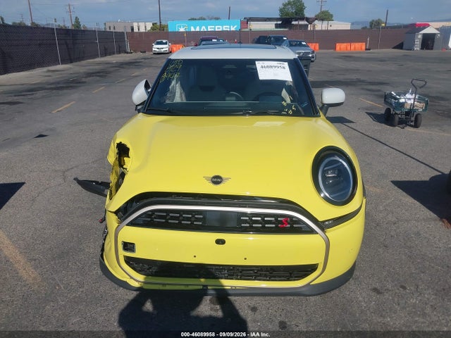 Продажа на аукционе авто 2025 Mini Hardtop Cooper S, vin: WMW53GD05S2X09477, номер лота: 46089958