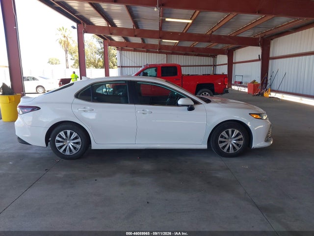 4T1C31AK1NU598508 Toyota Camry Le Hybrid