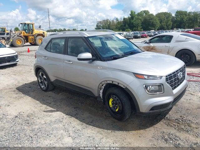 46089978 :رقم المزاد ، KMHRC8A32SU353398 vin ، 2025 Hyundai Venue Sel مزاد بيع