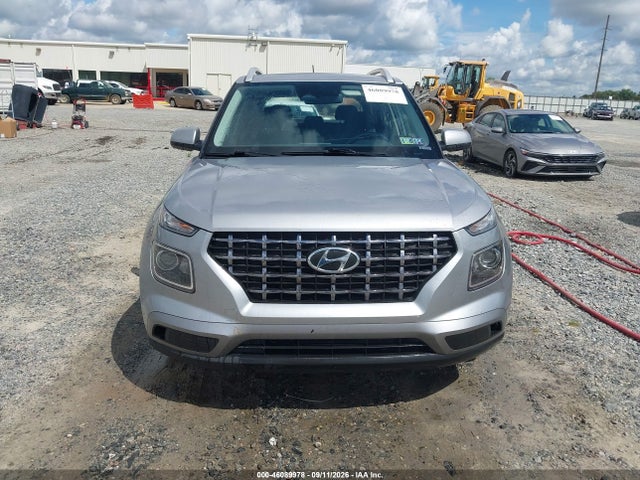 46089978 :رقم المزاد ، KMHRC8A32SU353398 vin ، 2025 Hyundai Venue Sel مزاد بيع