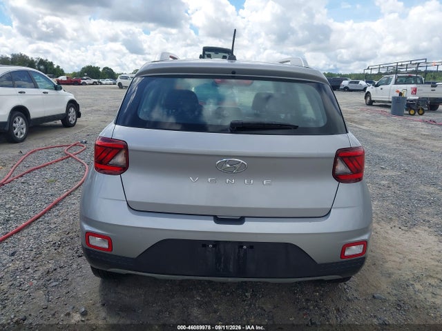 46089978 :رقم المزاد ، KMHRC8A32SU353398 vin ، 2025 Hyundai Venue Sel مزاد بيع