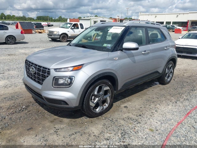 46089978 :رقم المزاد ، KMHRC8A32SU353398 vin ، 2025 Hyundai Venue Sel مزاد بيع