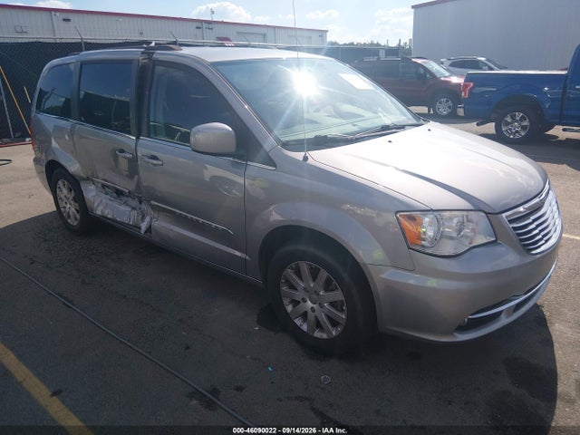 46090022 :رقم المزاد ، 2C4RC1BG4FR544322 vin ، 2015 Chrysler Town & Country Touring مزاد بيع