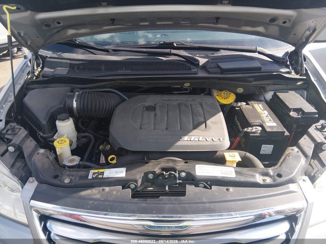 46090022 :رقم المزاد ، 2C4RC1BG4FR544322 vin ، 2015 Chrysler Town & Country Touring مزاد بيع