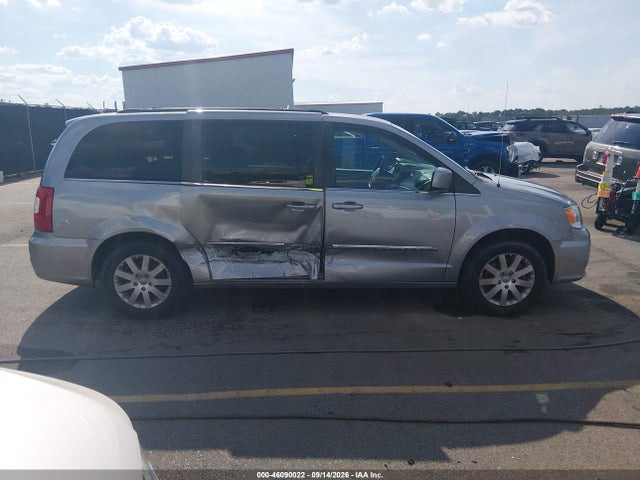 46090022 :رقم المزاد ، 2C4RC1BG4FR544322 vin ، 2015 Chrysler Town & Country Touring مزاد بيع