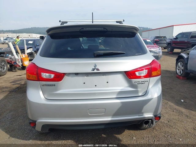 Продажа на аукционе авто 2015 Mitsubishi Outlander Sport Se, vin: 4A4AR4AU5FE055311, номер лота: 46090032