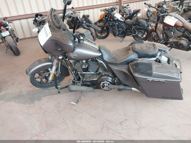 Harley-Davidson Flhx Street Glide 2014 1HD1KBM14EB694411 Image 13