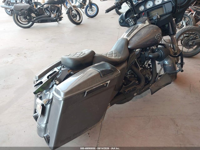 Harley-Davidson Flhx Street Glide 2014 1HD1KBM14EB694411 Image 4
