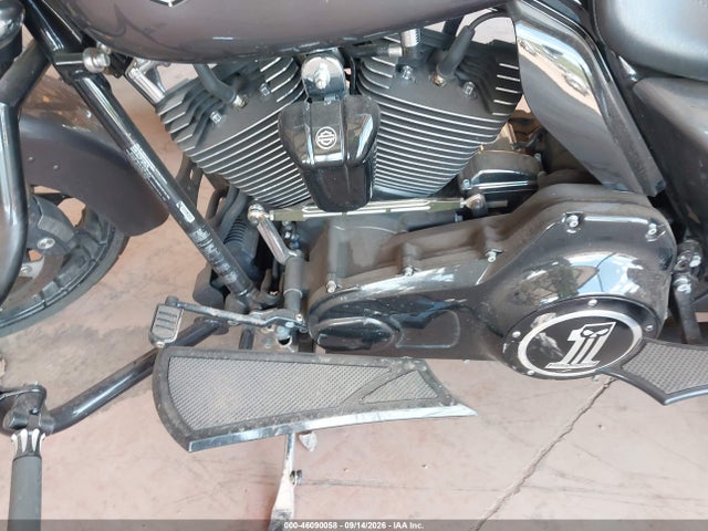 Harley-Davidson Flhx Street Glide 2014 1HD1KBM14EB694411 Image 9