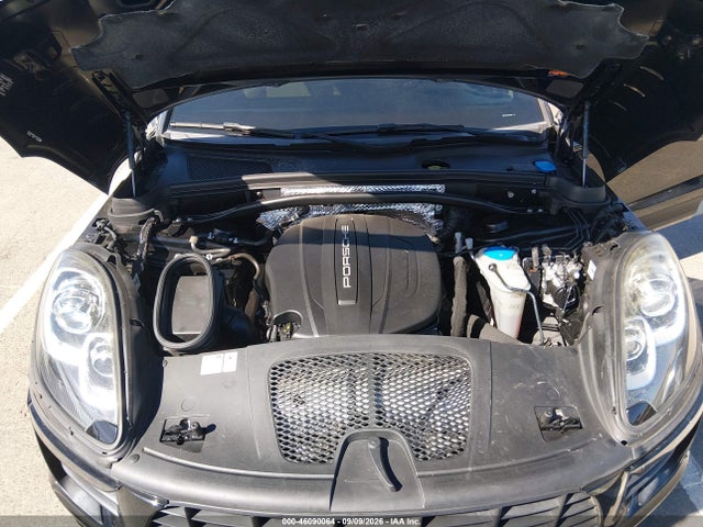 Porsche Macan 2018 WP1AA2A52JLB21098 Image 10