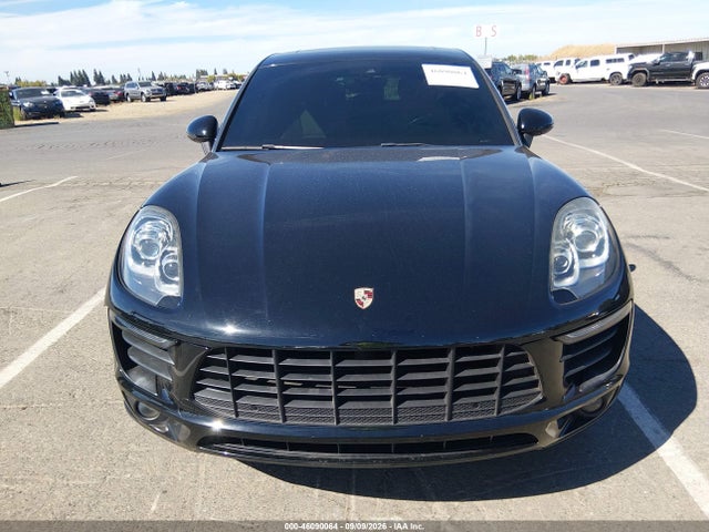 Porsche Macan 2018 WP1AA2A52JLB21098 Image 12