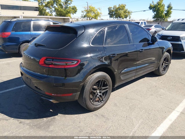 Porsche Macan 2018 WP1AA2A52JLB21098 Image 4
