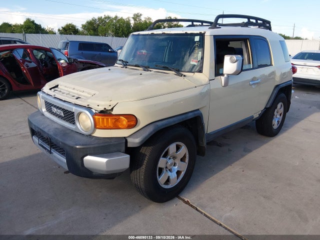 46090133 :رقم المزاد ، JTEZU11F58K006800 vin ، 2008 Toyota Fj Cruiser مزاد بيع