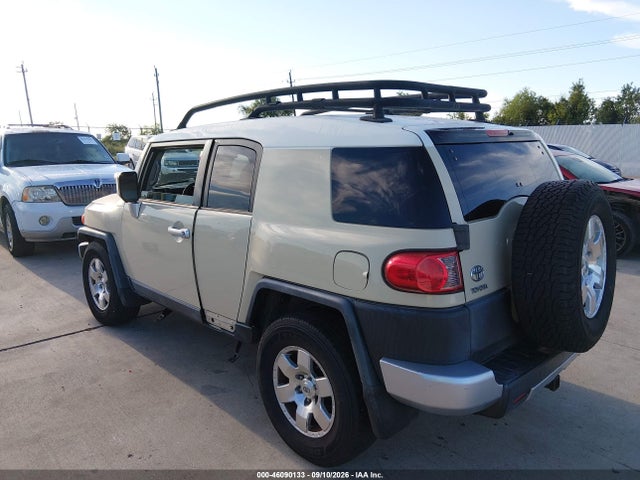 46090133 :رقم المزاد ، JTEZU11F58K006800 vin ، 2008 Toyota Fj Cruiser مزاد بيع
