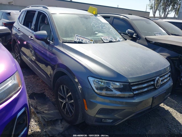 46090136 :رقم المزاد ، 3VV3B7AX9JM035499 vin ، 2018 Volkswagen Tiguan 2.0t Se/2.0t Sel مزاد بيع