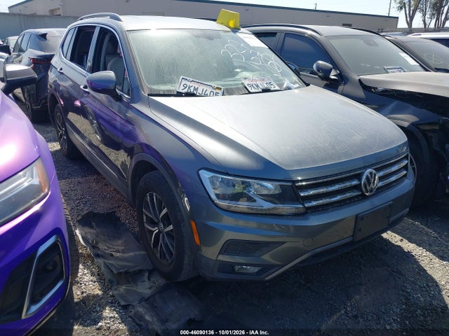 46090136 :رقم المزاد ، 3VV3B7AX9JM035499 vin ، 2018 Volkswagen Tiguan 2.0t Se/2.0t Sel مزاد بيع