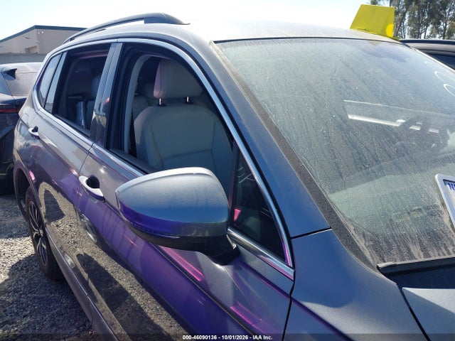 46090136 :رقم المزاد ، 3VV3B7AX9JM035499 vin ، 2018 Volkswagen Tiguan 2.0t Se/2.0t Sel مزاد بيع