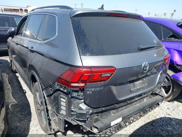 46090136 :رقم المزاد ، 3VV3B7AX9JM035499 vin ، 2018 Volkswagen Tiguan 2.0t Se/2.0t Sel مزاد بيع