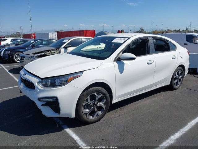 KIA Forte Lxs 2021 3KPF24AD7ME272510 Image 2