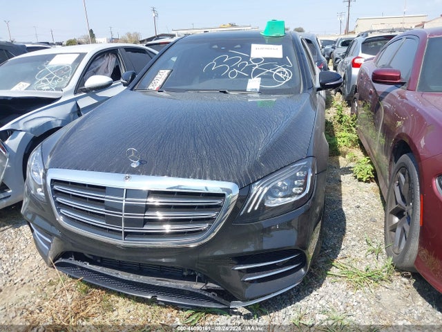 46090161 :رقم المزاد ، WDDUG8DB9JA421840 vin ، 2018 Mercedes-benz S 560 مزاد بيع