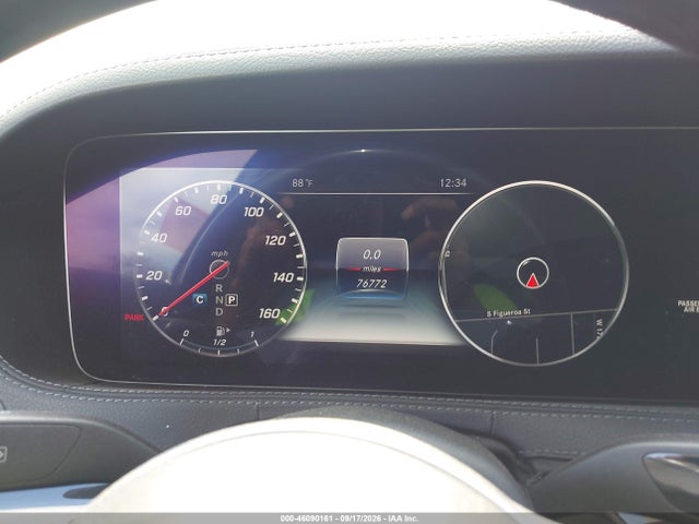 46090161 :رقم المزاد ، WDDUG8DB9JA421840 vin ، 2018 Mercedes-benz S 560 مزاد بيع