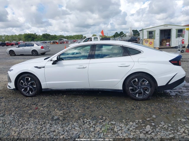 2025 Hyundai Sonata Sel მანქანა იყიდება აუქციონზე, vin: KMHL64JAXSA462052, აუქციონის ნომერი: 46090193