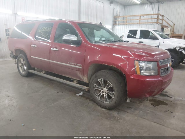 46090237 :رقم المزاد ، 1GNSKKE73ER104674 vin ، 2014 Chevrolet Suburban 1500 Ltz مزاد بيع
