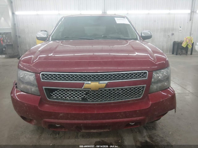 2014 Chevrolet Suburban 1500 Ltz მანქანა იყიდება აუქციონზე, vin: 1GNSKKE73ER104674, აუქციონის ნომერი: 46090237