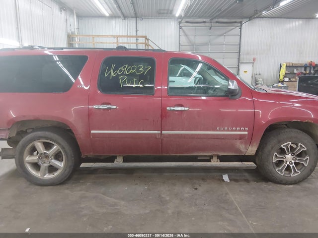 2014 Chevrolet Suburban 1500 Ltz მანქანა იყიდება აუქციონზე, vin: 1GNSKKE73ER104674, აუქციონის ნომერი: 46090237