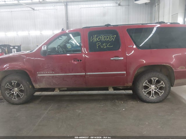 2014 Chevrolet Suburban 1500 Ltz მანქანა იყიდება აუქციონზე, vin: 1GNSKKE73ER104674, აუქციონის ნომერი: 46090237