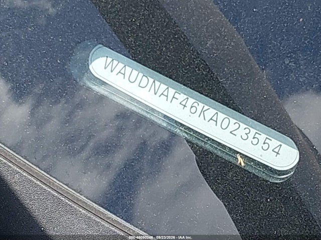 2019 Audi A4 45 Premium მანქანა იყიდება აუქციონზე, vin: WAUDNAF46KA023554, აუქციონის ნომერი: 46090246