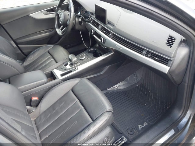 2019 Audi A4 45 Premium მანქანა იყიდება აუქციონზე, vin: WAUDNAF46KA023554, აუქციონის ნომერი: 46090246