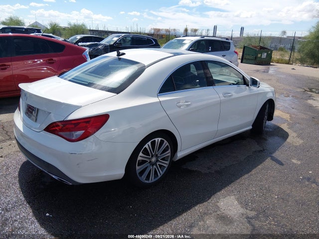 Mercedes-Benz CLA 250 2017 WDDSJ4EB7HN410175 Image 4