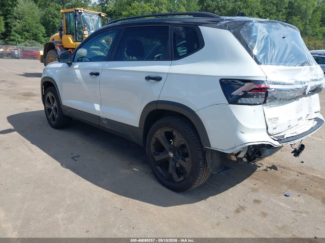 Aukcja sprzedaży 2025 Volkswagen Taos 1.5t Se Black, vin: 3VV2C7B21SM004082, numer aukcji: 46090257
