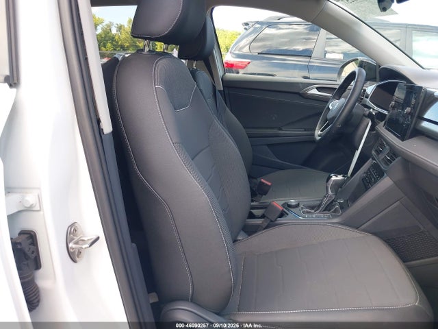 Aukcja sprzedaży 2025 Volkswagen Taos 1.5t Se Black, vin: 3VV2C7B21SM004082, numer aukcji: 46090257