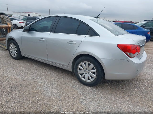 2011 Chevrolet Cruze Ls მანქანა იყიდება აუქციონზე, vin: 1G1PC5SHXB7273942, აუქციონის ნომერი: 46090335