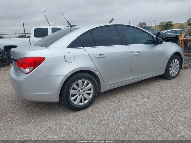 2011 Chevrolet Cruze Ls მანქანა იყიდება აუქციონზე, vin: 1G1PC5SHXB7273942, აუქციონის ნომერი: 46090335