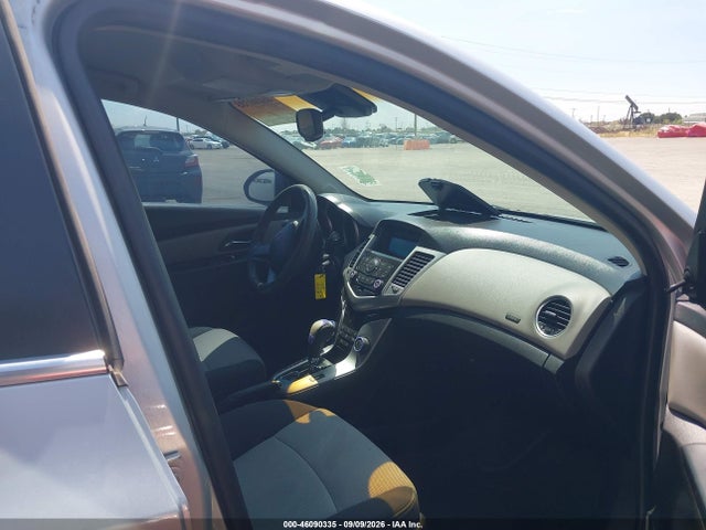 2011 Chevrolet Cruze Ls მანქანა იყიდება აუქციონზე, vin: 1G1PC5SHXB7273942, აუქციონის ნომერი: 46090335