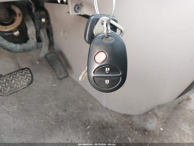 46090340 :رقم المزاد ، 5TDZK23C99S239706 vin ، 2009 Toyota Sienna Ce مزاد بيع