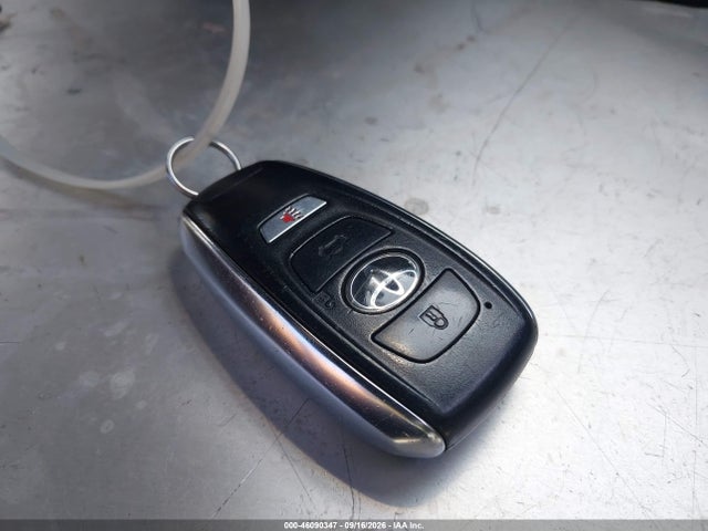 46090347 :رقم المزاد ، JF1ZNBE11N9751509 vin ، 2022 Toyota Gr86 Premium مزاد بيع