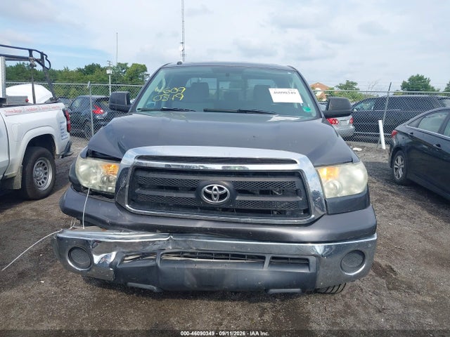 2011 Toyota Tundra Grade 4.6l V8 მანქანა იყიდება აუქციონზე, vin: 5TFUM5F10BX024330, აუქციონის ნომერი: 46090349