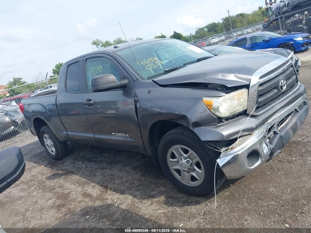 2011 Toyota Tundra Grade 4.6l V8 მანქანა იყიდება აუქციონზე, vin: 5TFUM5F10BX024330, აუქციონის ნომერი: 46090349