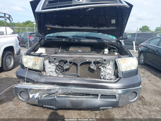 2011 Toyota Tundra Grade 4.6l V8 მანქანა იყიდება აუქციონზე, vin: 5TFUM5F10BX024330, აუქციონის ნომერი: 46090349