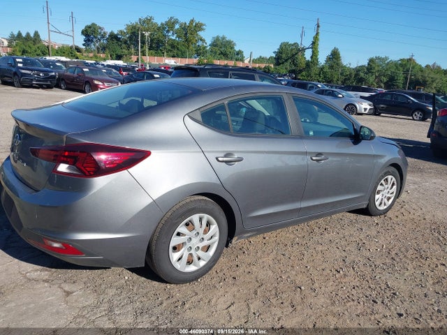 Hyundai ELANTRA SE 2019 5NPD74LF6KH435924 Image 4