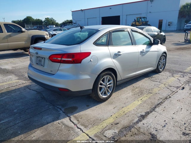 46090379 :رقم المزاد ، 1FADP3F29JL231640 vin ، 2018 Ford Focus Se مزاد بيع