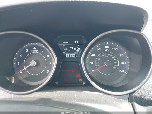 2016 Hyundai Elantra Limited მანქანა იყიდება აუქციონზე, vin: 5NPDH4AE2GH669007, აუქციონის ნომერი: 46090387