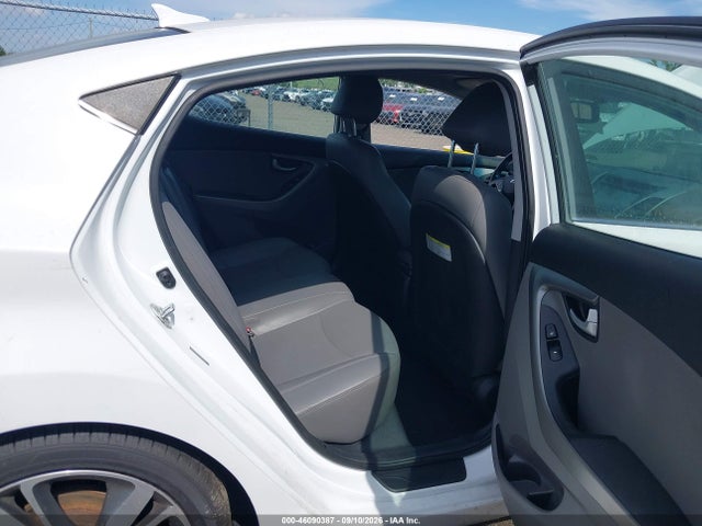 2016 Hyundai Elantra Limited მანქანა იყიდება აუქციონზე, vin: 5NPDH4AE2GH669007, აუქციონის ნომერი: 46090387