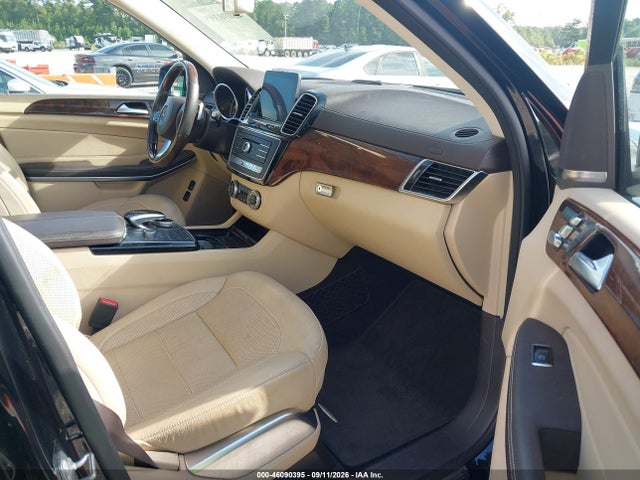 46090395 :رقم المزاد ، 4JGDF7DE6JB138934 vin ، 2018 Mercedes-benz Gls 550 4matic مزاد بيع