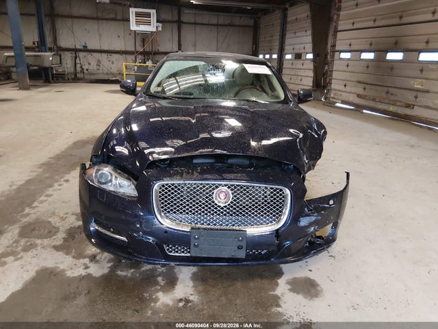 Продажа на аукционе авто 2015 Jaguar Xj Xjl Portfolio, vin: SAJWJ2GD6F8V82998, номер лота: 46090404